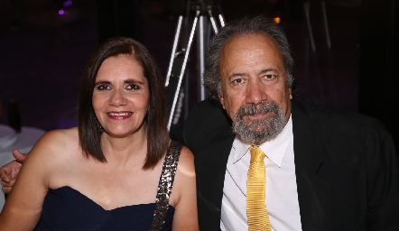  Laura Rivera y Gerardo González.