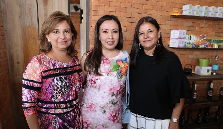  Verónica Humara, Adriana Leyva y Rocío Zavala.