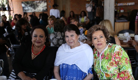  Bety Zamir, Isabel Galán y Taly Acosta.