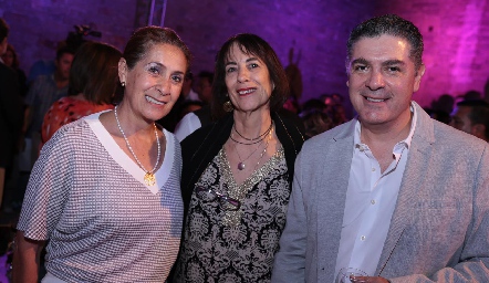  Regina Boesterly, Laura Elena González y Antonio de Rabinal Gamboa.