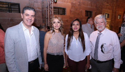  Antonio de Rabinal Gamboa, Mireya Bernal, Gabriela García y Óscar Hinojosa.