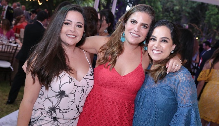  Susana Lozano, Danitza Lozano y Ana Isa Torres.