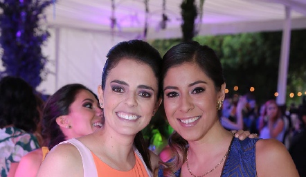 Cristina Andere y Alejandra González.