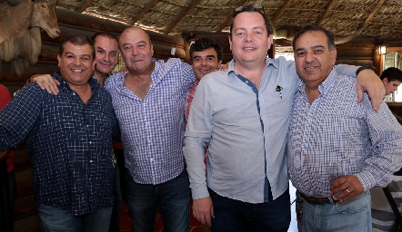  Luis Arturo Estrada, Toño Nieto, Toño Lozano, Alfonso Ortiz, Ramón Meade y José Luis Suárez.