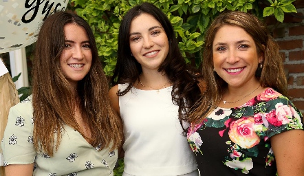  Paula de la Rosa, Yusa de la Rosa y Montse Elizondo.