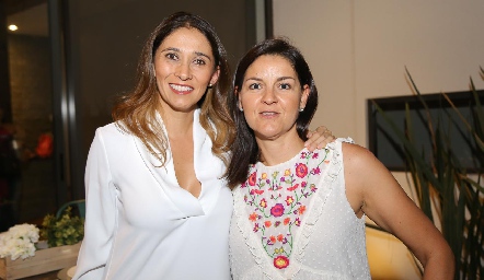  Vanessa Cortés y María Fernanda Cortés .