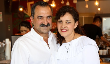  Fernando Jiménez y Georgina Jasso.