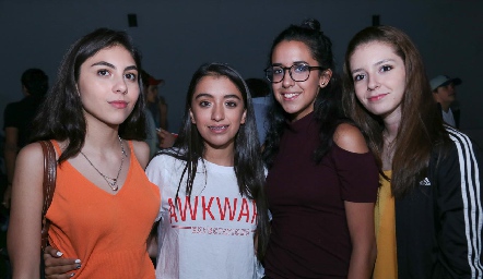  Mariana, Karina, Ana Gabriela y Mariel.