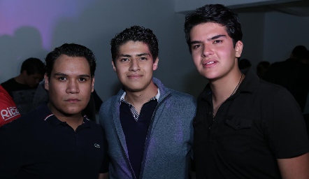  Herzon Álvarez, Carlos Rentería y Kevin Hervert.