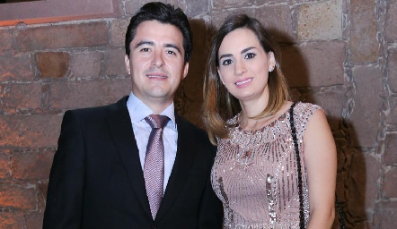  Adrián Martínez y Montserrat Muñiz.