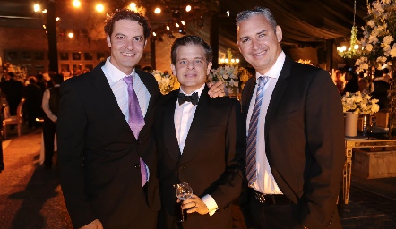  Karim Zarur, Juan Carlos Feres y Luis Castro.