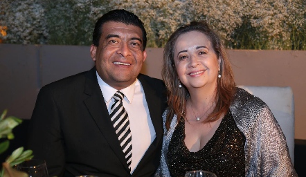  Alberto Castro y Martha Faz.
