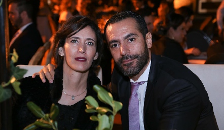  Gabriela Abud e Israel García.