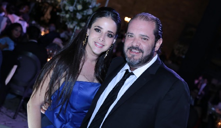  Adriana Ramón y Armando Villaseñor.