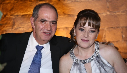  Antonio y Susana.