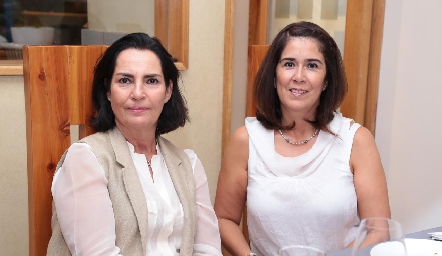  Teresa del Pozo y Sandra Galván.