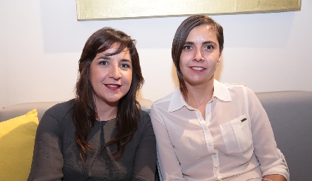  Claudia Zárate y Diana Estrada.