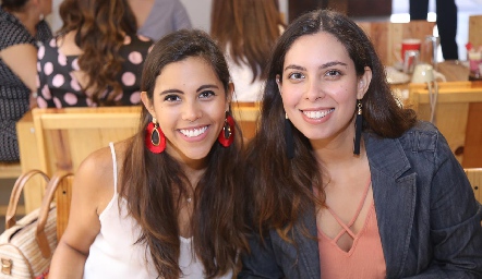  Ana Sofi Esquivel y Laura González.