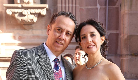  Carlos Cortés y Margarita de Cortés.
