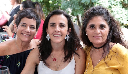  Tita García, Montse Gómez y Marcela Orduña.