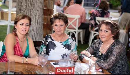 Adriana Carrera, Pilar Ocejo y Mati Ocejo.