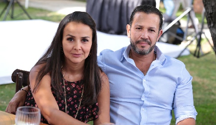  Adriana Revuelta y Alejandro Lafuente.