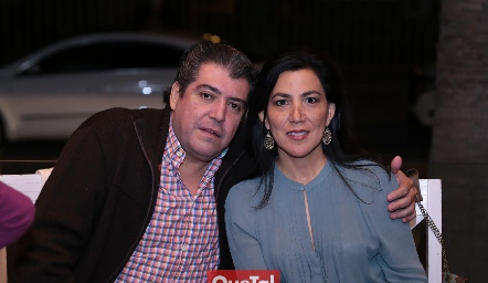  Daniel De Luna y Claudia Pozos.