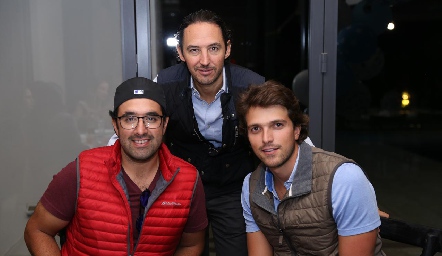  Mauricio Romo, Julián Ramírez y Santiago Gaviño.