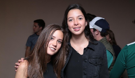  Nuria Manzo e Isa Villanueva.