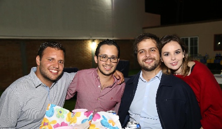  Mauricio Espinosa, Paco Lavín, Luis Salguero y Tamara Díaz.