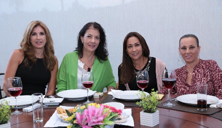  Guille Hernández, Tere Ramírez, Leticia Castillo y Maribel Cuétara.