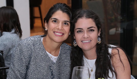  Adriana Torres e Isa Torre.