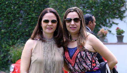  Montse Lozano y Sofía Valle.