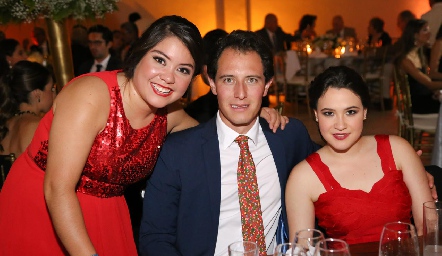  Montse Pérez, Ramón Báez y Ana Muñoz .