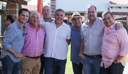  Felipe Salazar, Guillermo Báez, José Antonio Lozano, Picho Páramo, Juan Ariel Reyes, Mauricio Quijano y Luis Arturo Estrada.
