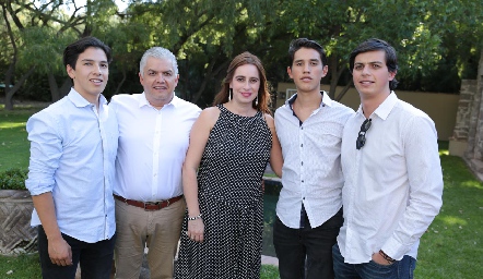  Familia Rodríguez Galarza.
