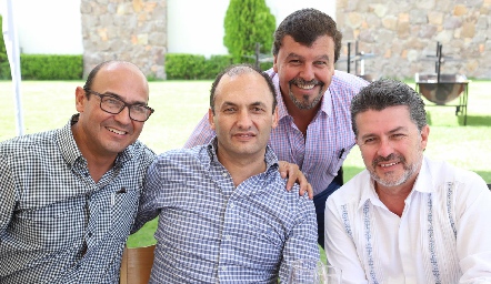  Alejandro Villalobos, Javier Abud, Toro Gómez y Ricardo Navarro.