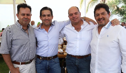  Héctor Gutiérrez, Pepe Garfias, César Morales y Dagoberto Castillo.