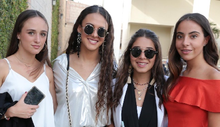  Daniela Zermeño, María Meade, Luisa Rocha y Mariana Anaya.