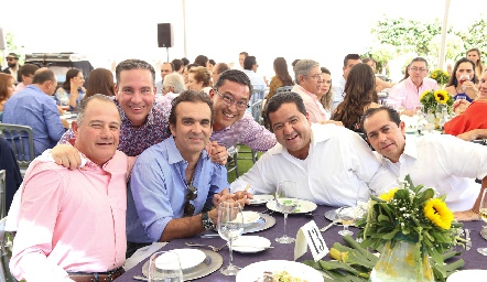 Jorge Loza, Jaime Rosales, Sergio Estrada, Gustavo Nishinoya, Javier Cerda y Alejandro Fernández.