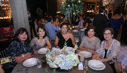  Laura Elena, Eli Gascón, Elizabeth Olvera, Mercedes del Castillo y Martha Alejo.