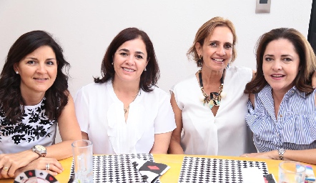  María Fernanda Cortés, Aranza Rodríguez, Mireya Payán y Gaby Carreón.