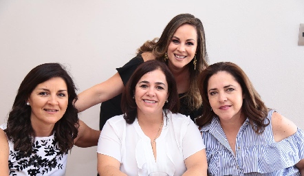  María Fernanda Cortés, Silvia Ramón, Aranza Rodríguez y Gaby Carreón.