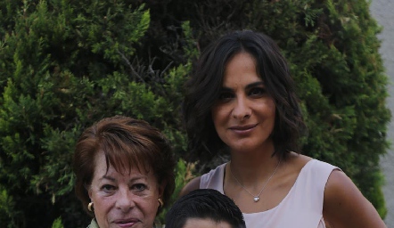  Luz María Montiel, Maricarmen Galarza y Alejandro Anaya.