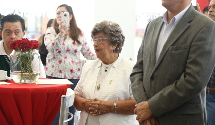  Guadalupe Barrientos.