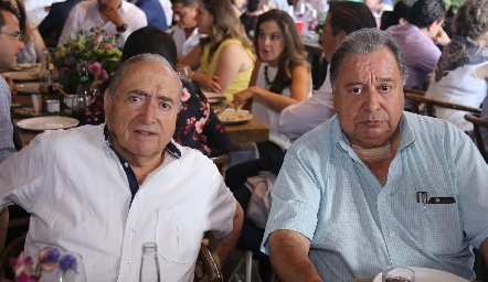  Héctor y Guillermo Acebo.