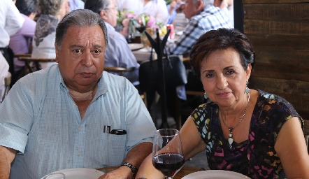  Guillermo y Leticia Acebo.