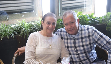  Isa Zúñiga y Antonio Rodríguez.