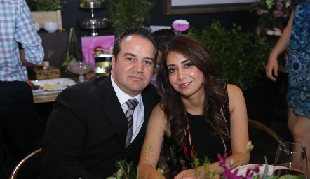  Eduardo Acebo y Marcela Ponce, papás de María Paula.