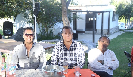  Carlos, Jorge Rossel y Antonio Herrera.